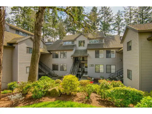 4000 Carman Dr #79, LakeOswego, OR 97035