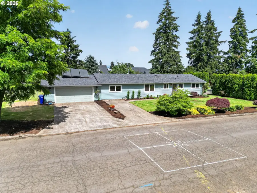 19601 S Kalal Ct, Northwest Clackamas, OR 97045 - #2
