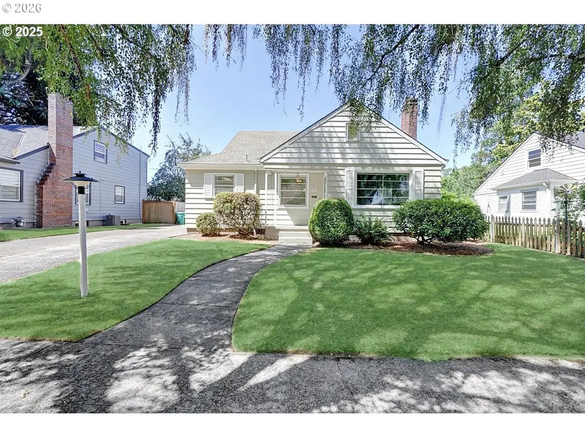 7067 N University Ave, Portland, OR 97203 - Image #1