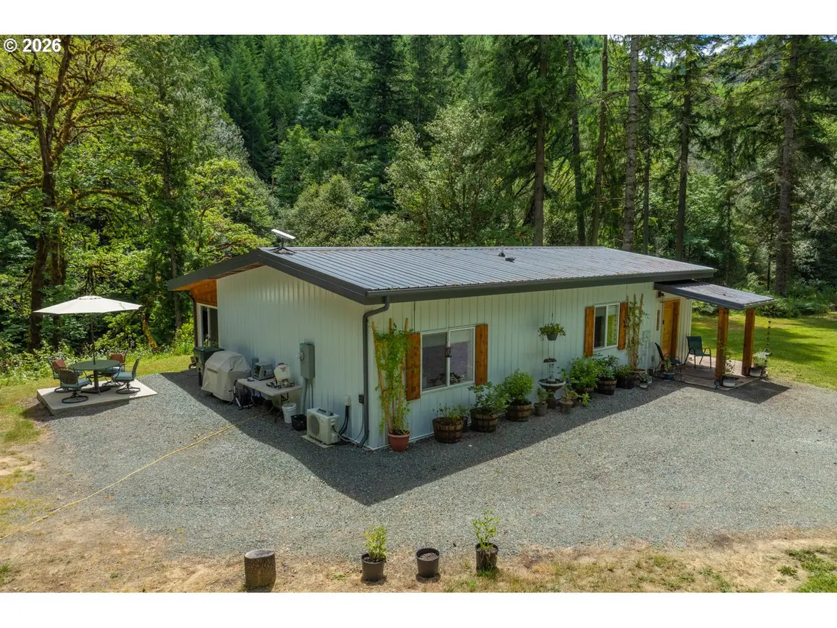 20736 Highway 42, Remote, OR 97458 - #1