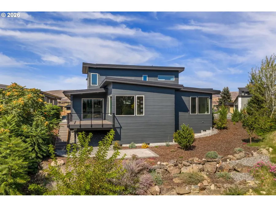 100 Southshore Ave, The Dalles, OR 97058 - #3