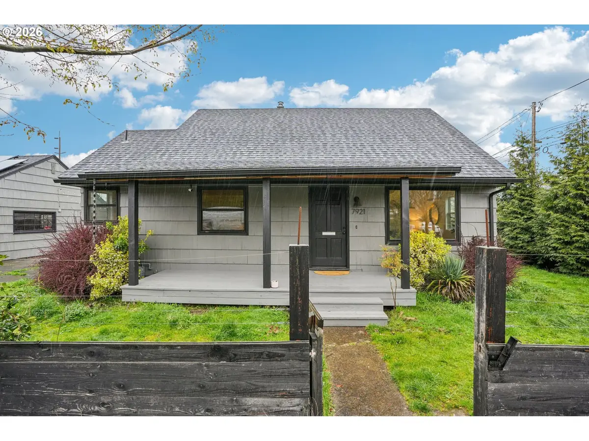 7921 NE Clackamas St, Portland, OR 97213 - #1
