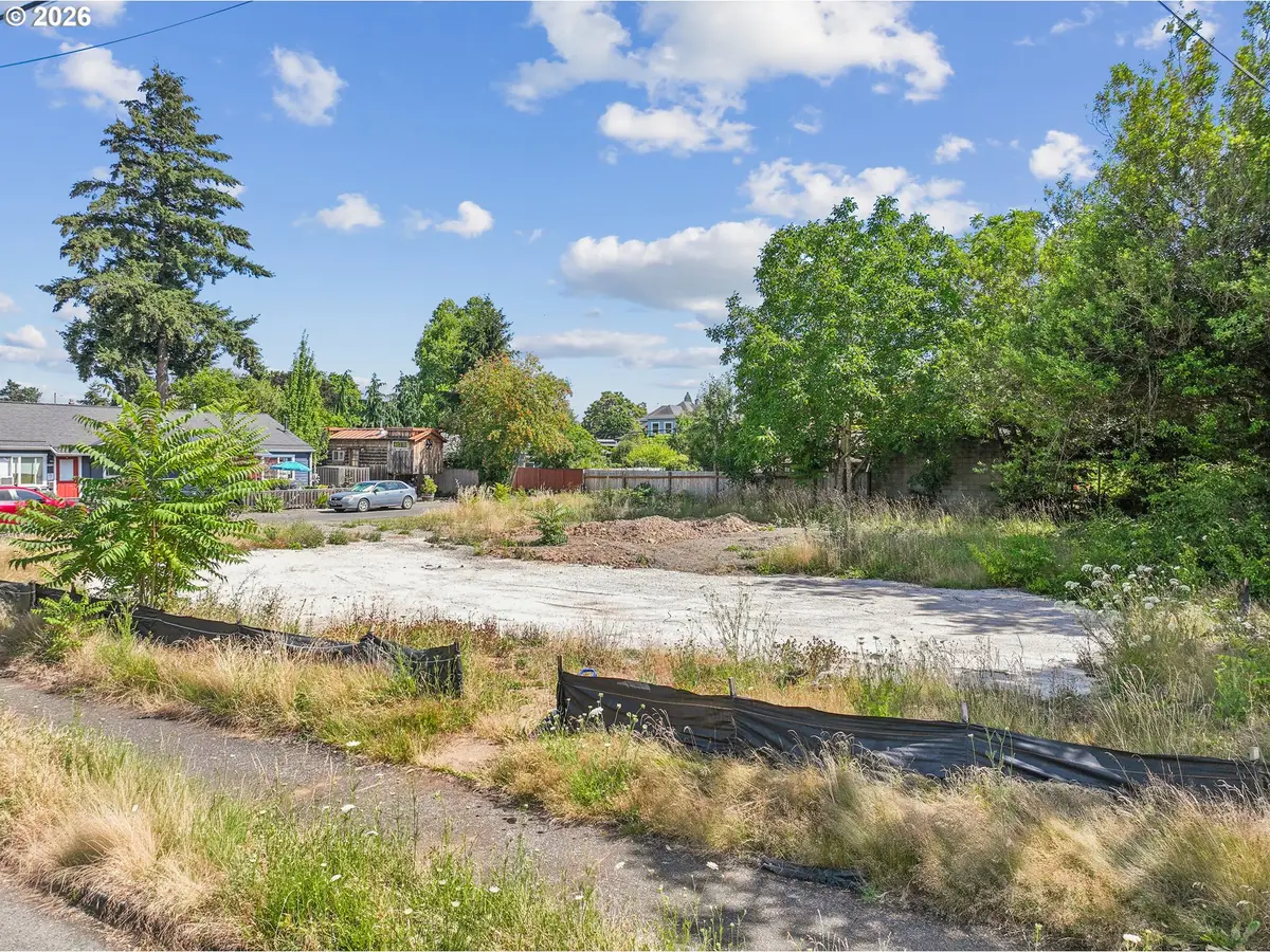 5528 SE Rhone St, Portland, OR 97206 - #1
