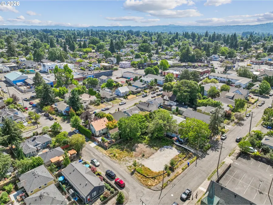 5528 SE Rhone St, Portland, OR 97206 - #2