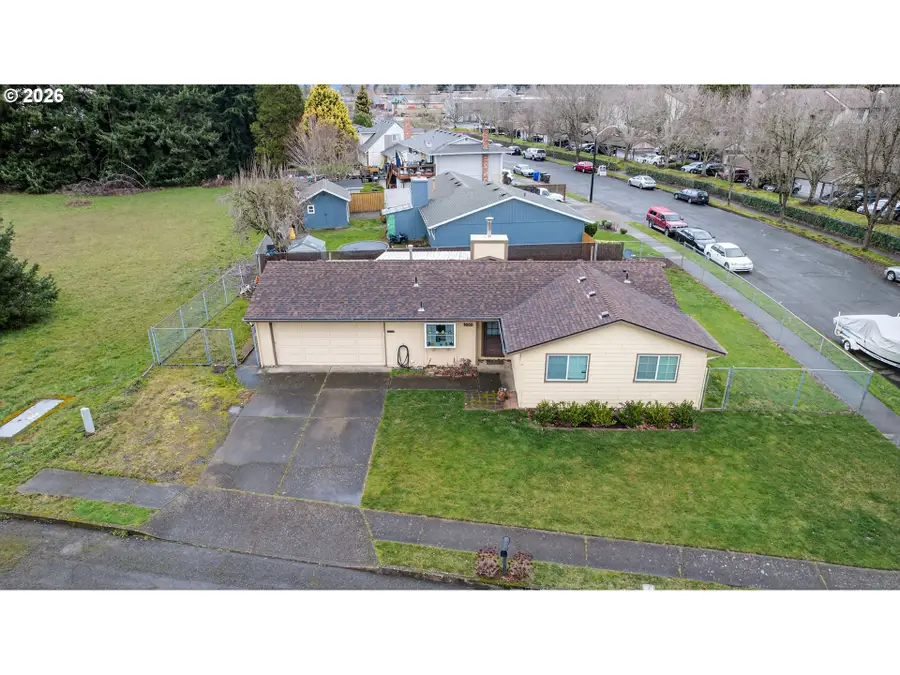 3025 NE 29th St, Gresham, OR 97030 - #2