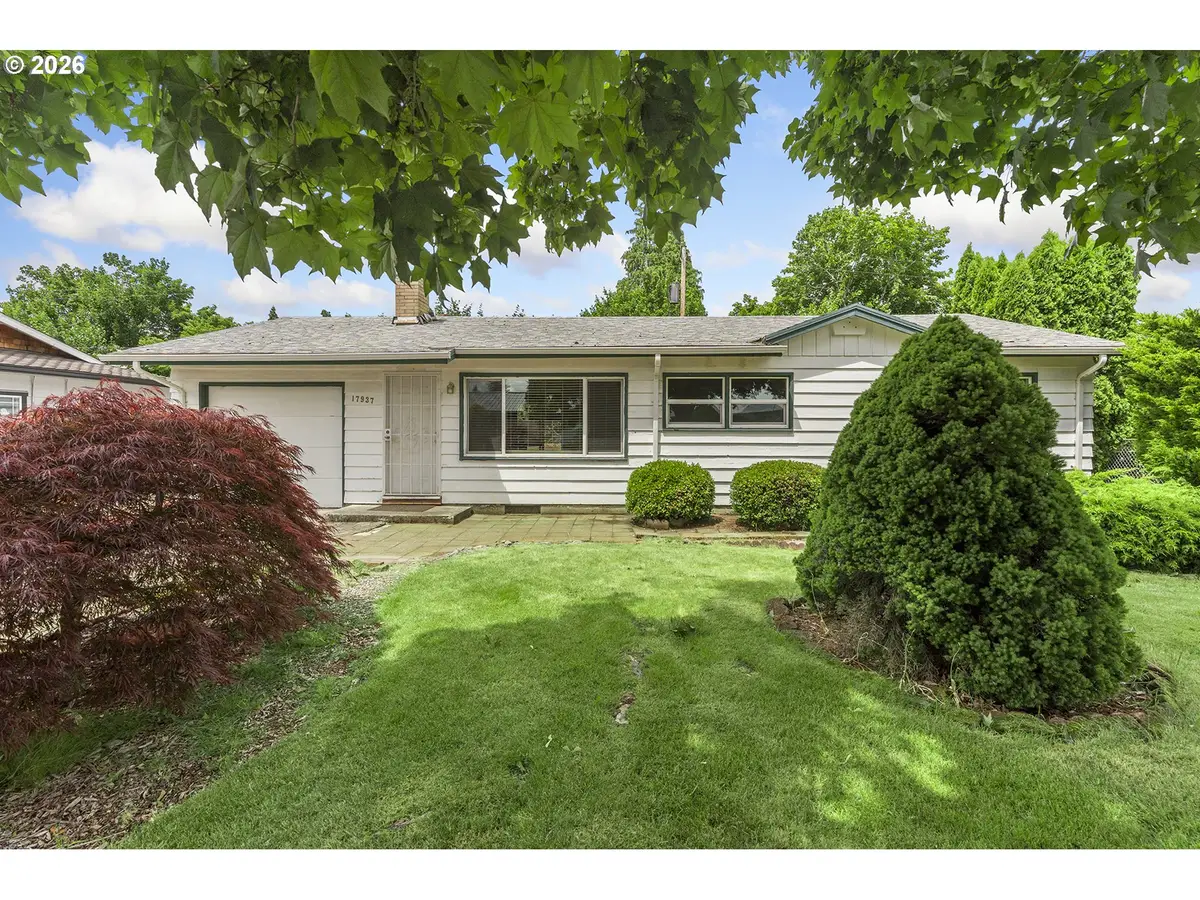 17937 SE Lincoln St, Portland, OR 97233 - #1