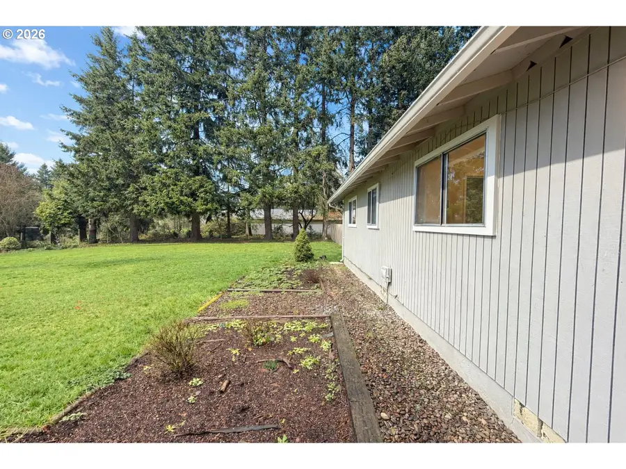 200 Roth St, Amity, OR 97101 - Image #3