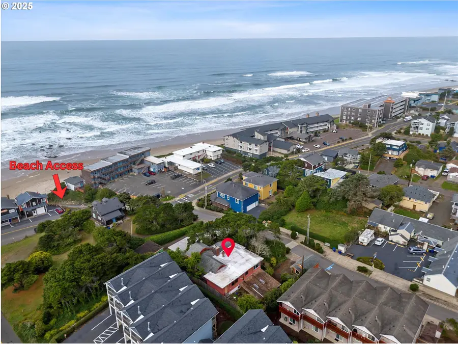 1230 NW 15th St, Lincoln City, OR 97367 - Image #2