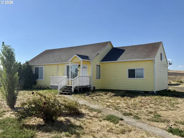 154 String Street Rd, Centerville, WA 98613