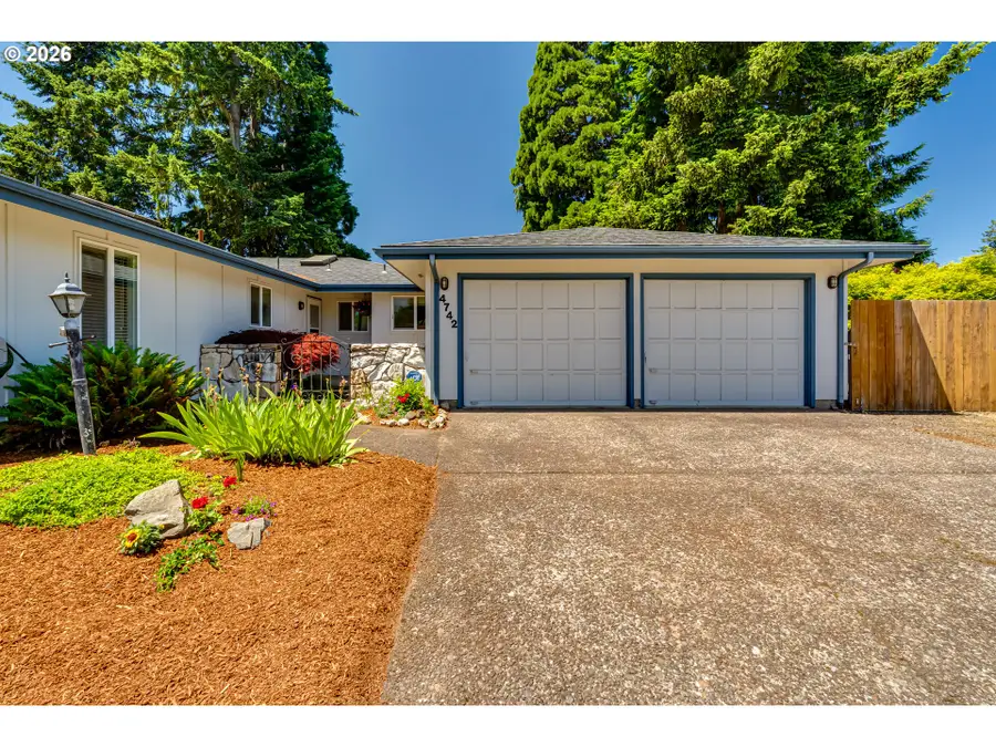 4742 Thunderbird St, Eugene, OR 97404 - #2