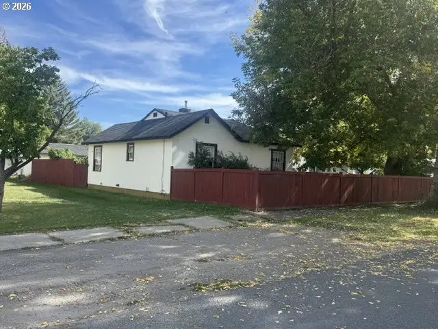 890 Valley Ave, Baker City, OR 97814 - #3