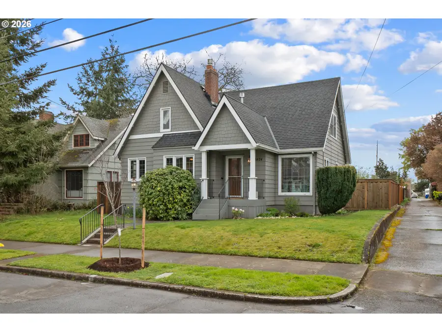 5824 NE Broadway, Portland, OR 97213 - #2