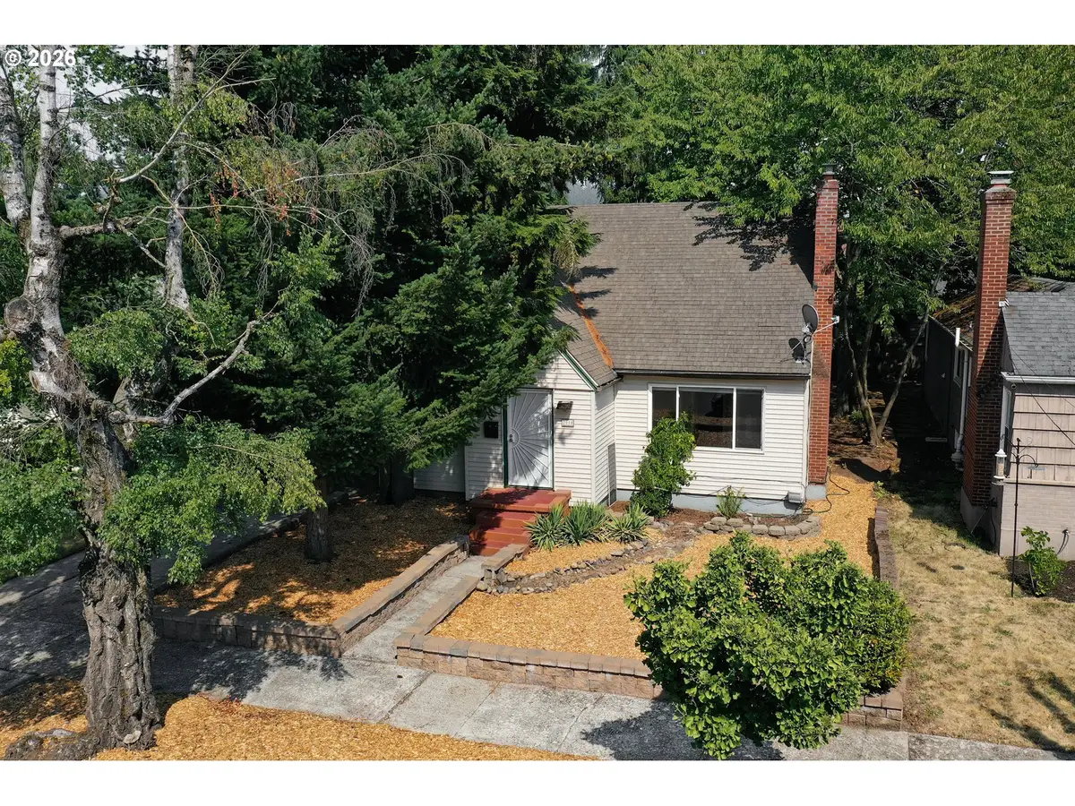 2010 NE 78th Ave, Portland, OR 97213 - #1