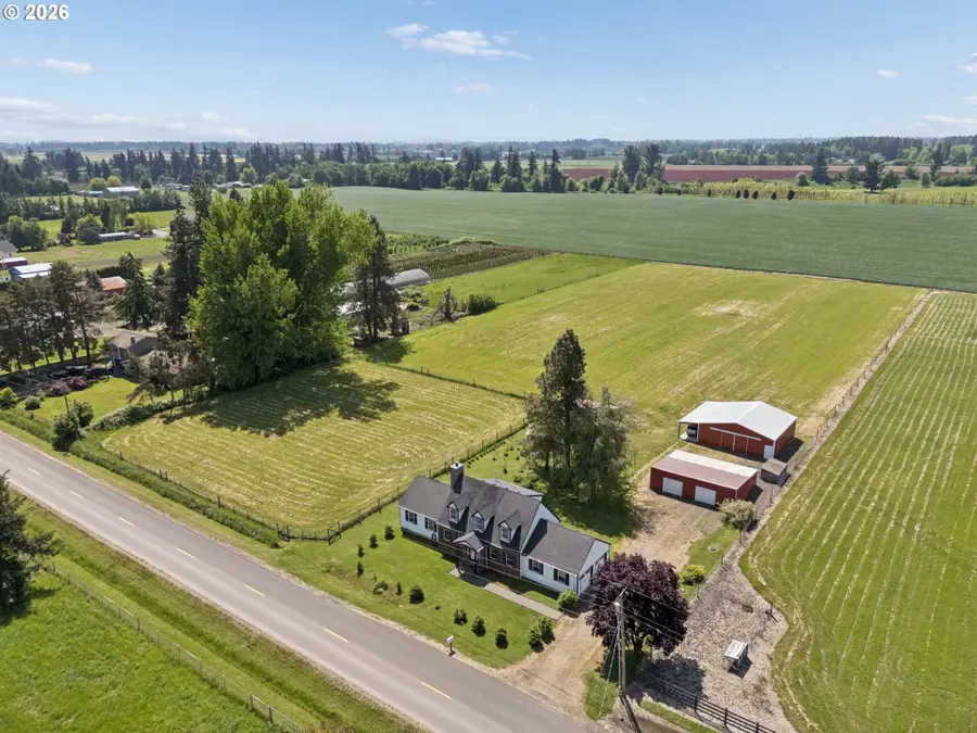 10124 Wiseacre Ln, Aurora, OR 97002 - #2