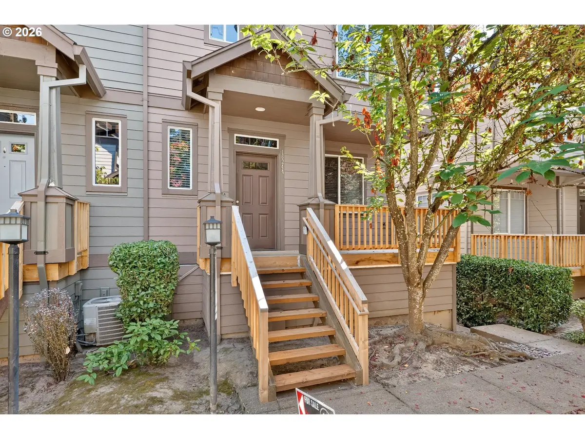 16244 SW Gage Ln, Beaverton, OR 97006 - #1