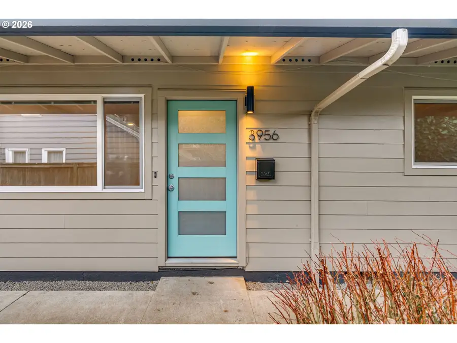 3954 N Borthwick Ave, Portland, OR 97227 - #3