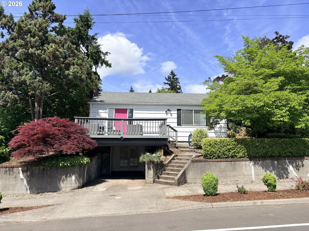 2414 E Mcloughlin Blvd, Vancouver, WA 98661 - #1