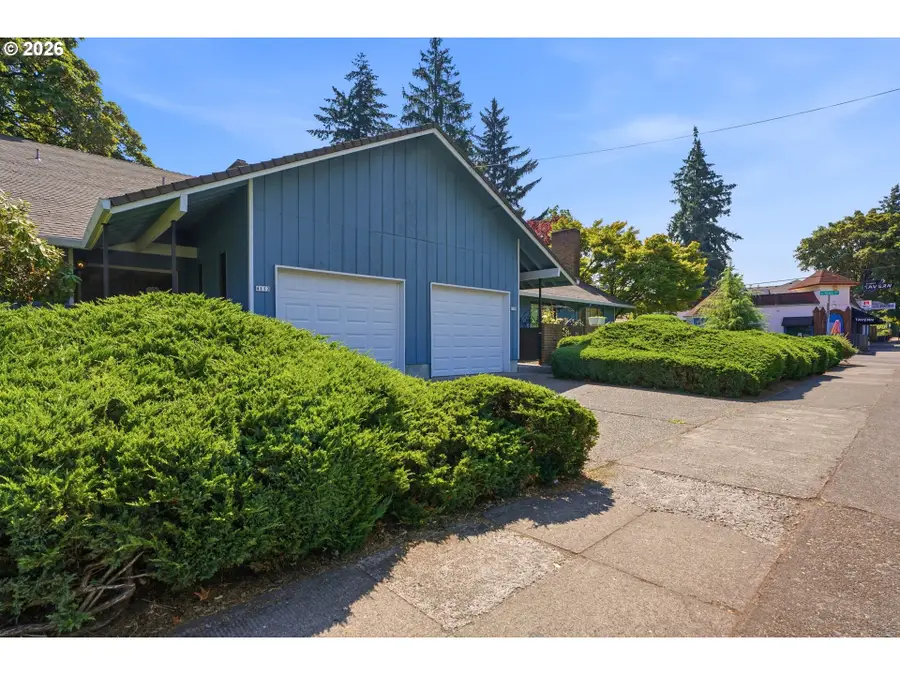 4110 NE 42nd Ave, Portland, OR 97218 - #2