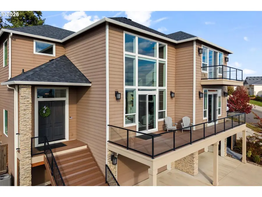 14341 SE Lyon St, Happy Valley, OR 97086 - #2