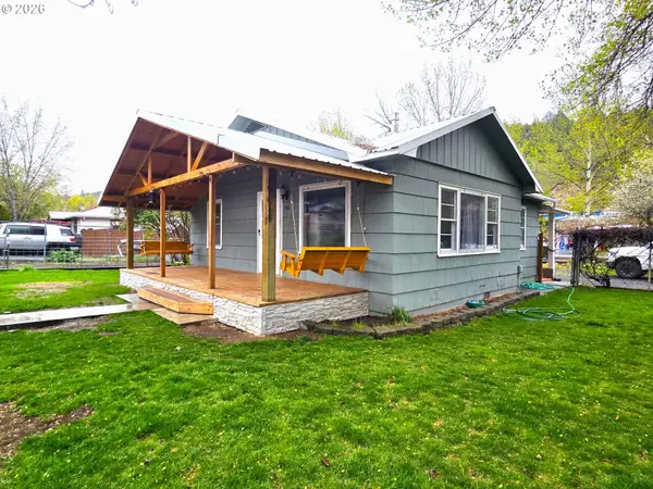 200 N Humbolt St, CanyonCity, OR 97820