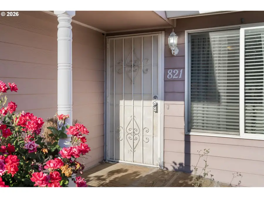 821 NE 108th Ave, Vancouver, WA 98664 - #3