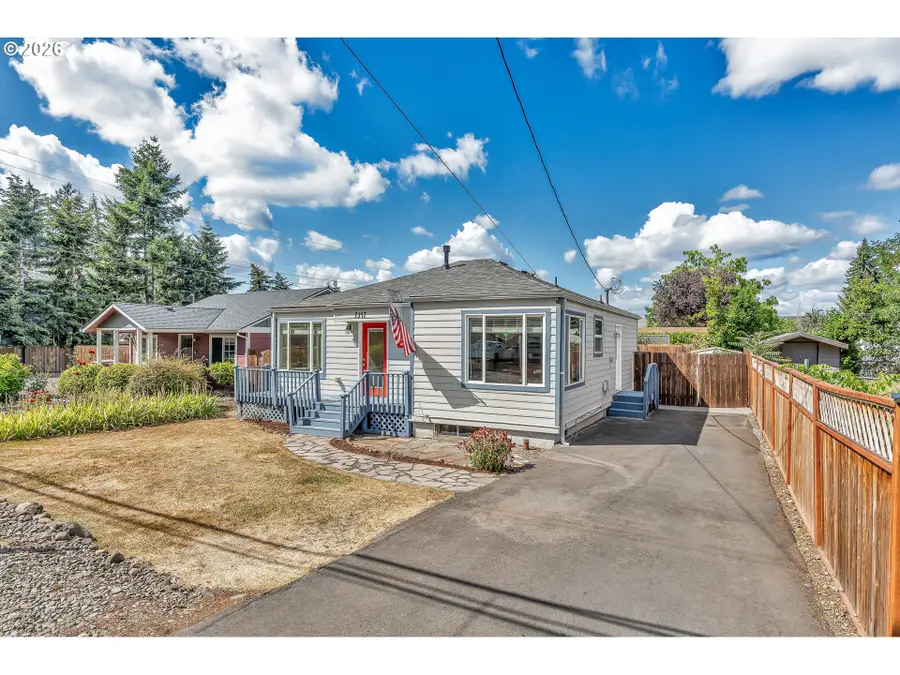 7347 SE Lamphier St, Milwaukie, OR 97222 - #2