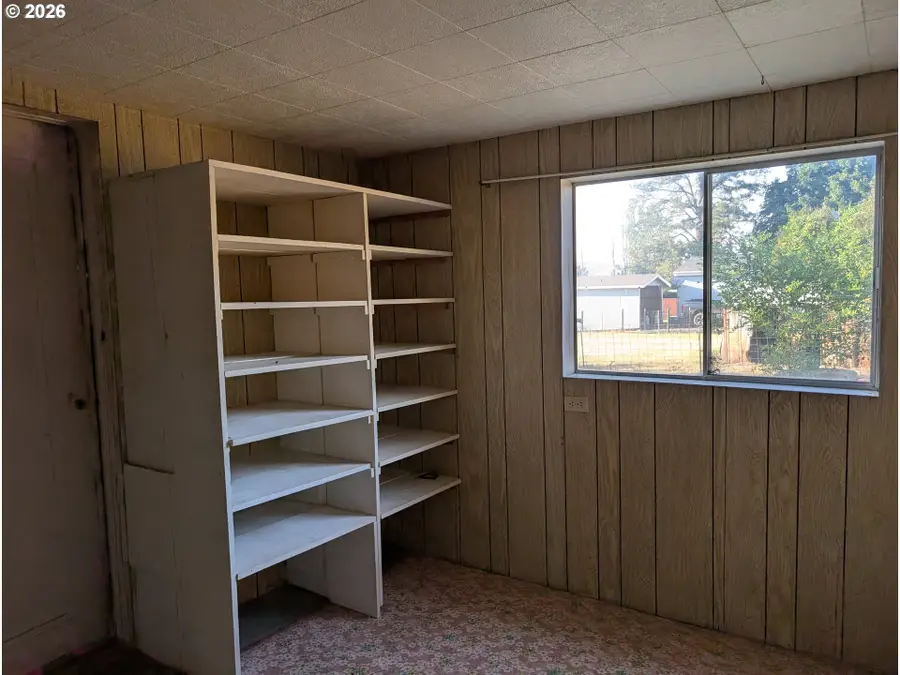 608 Poplar St #1, Cove, OR 97824 - #3