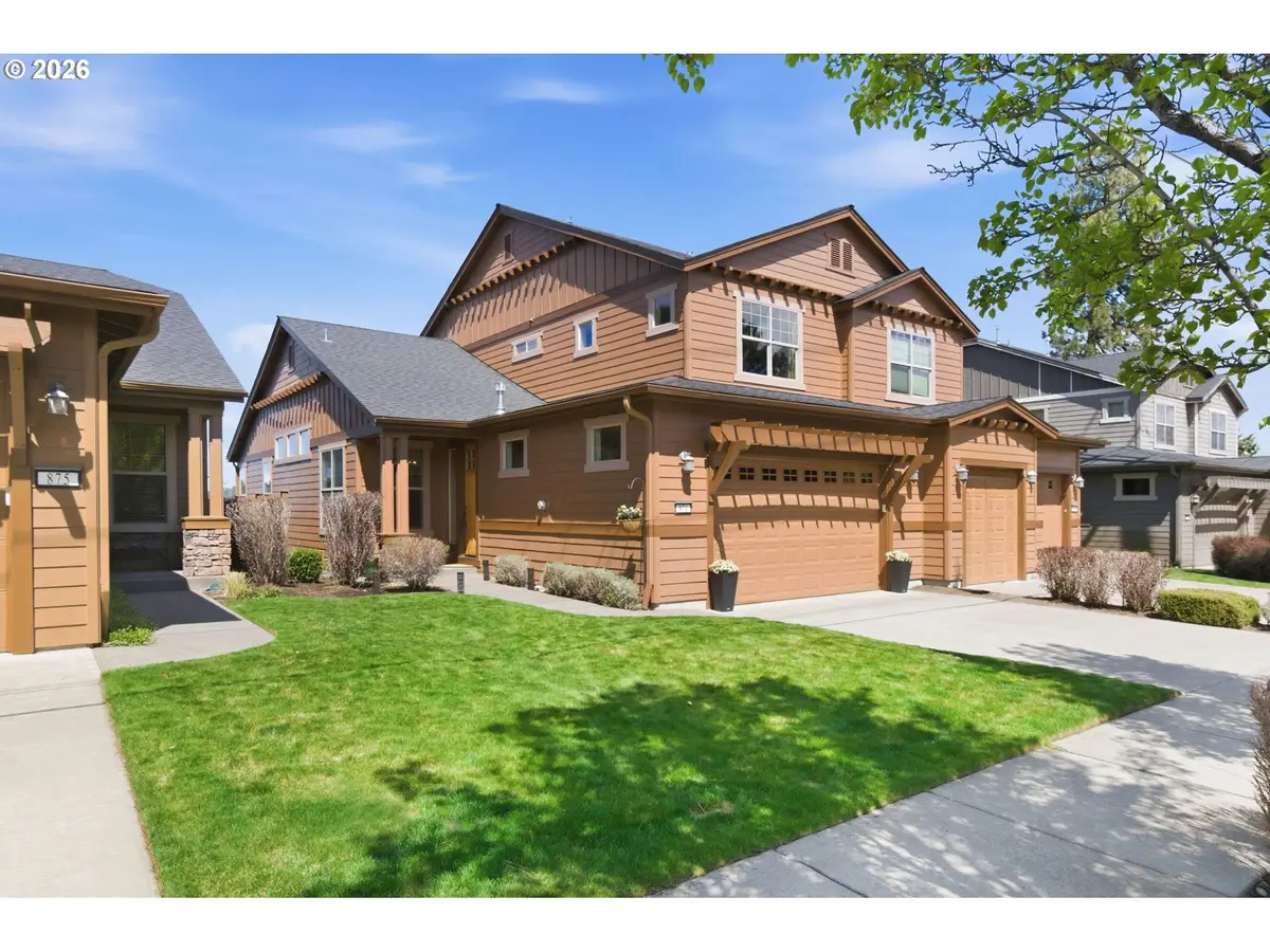 871 SW Blakely Rd, Bend, OR 97702 - #1
