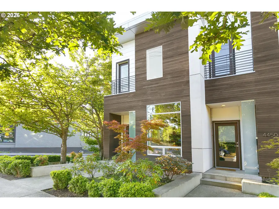 4458 SE Stark St #1, Portland, OR 97215 - #2