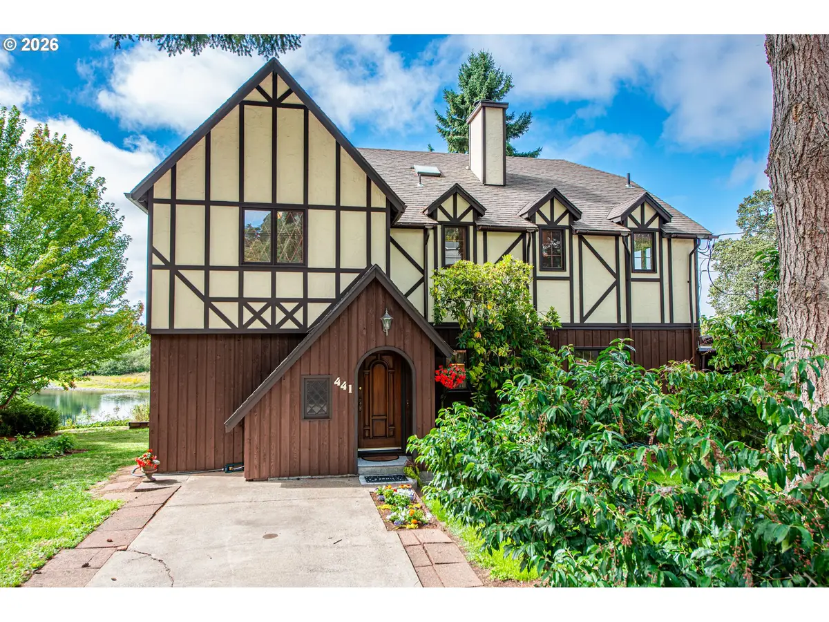 441 W D St, Springfield, OR 97477 - #1