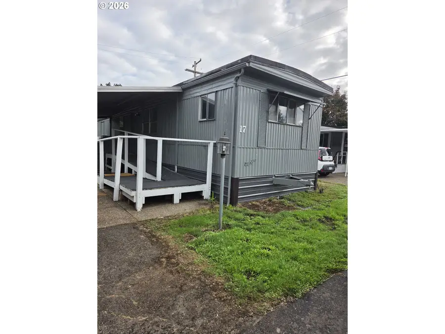 1030 E Ellendale Ave #17, Dallas, OR 97338 - #2