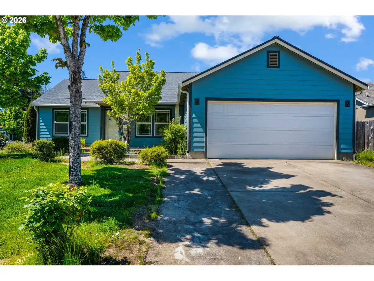 87564 Trek Dr, Veneta, OR 97487 - #1