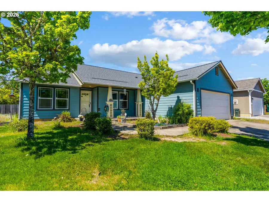 87564 Trek Dr, Veneta, OR 97487 - #3