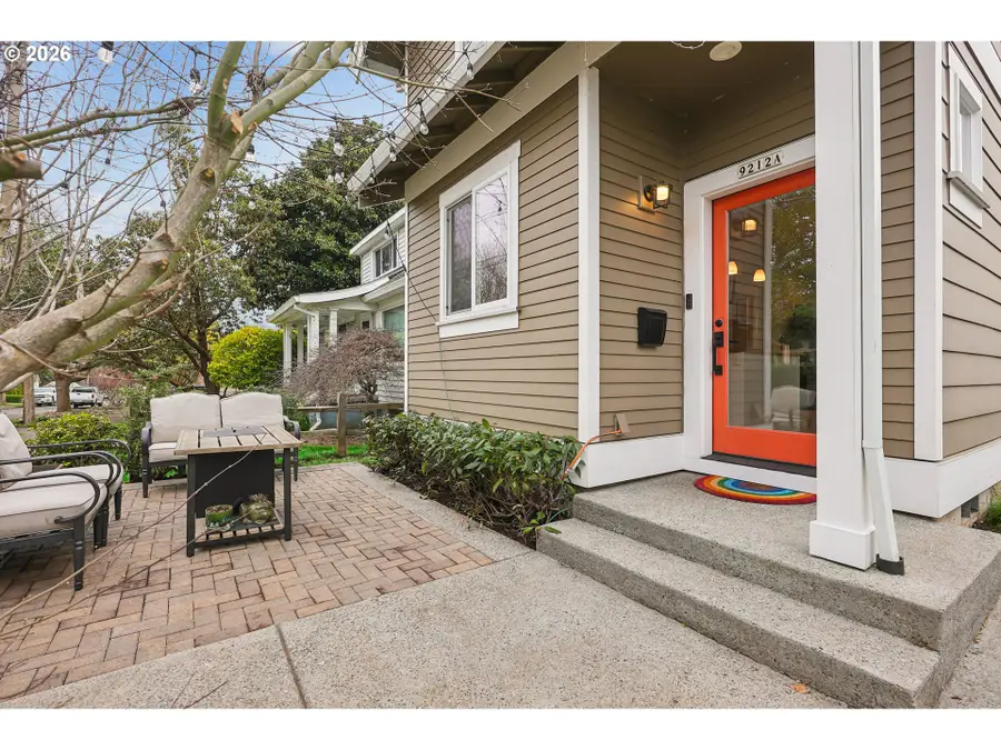 9212 N Polk Ave #A, Portland, OR 97203 - #2