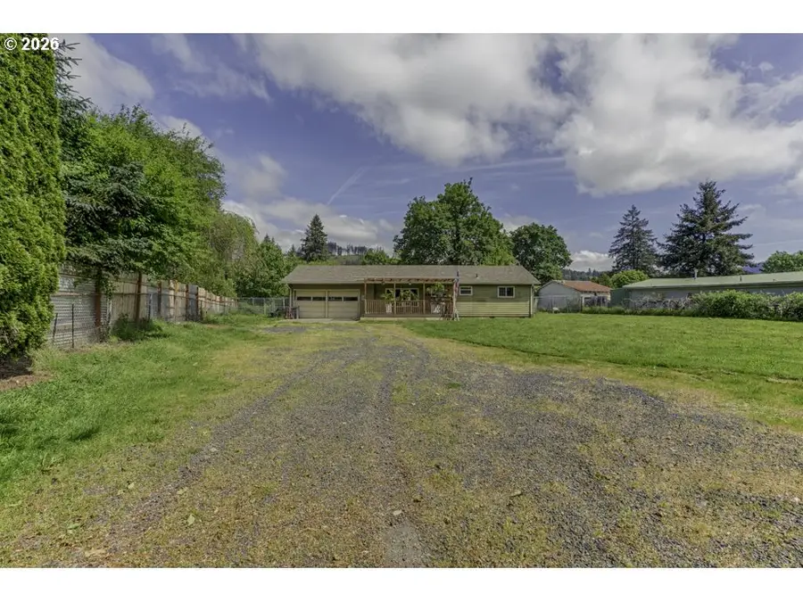 1909 Main St, Lyons, OR 97358 - #3