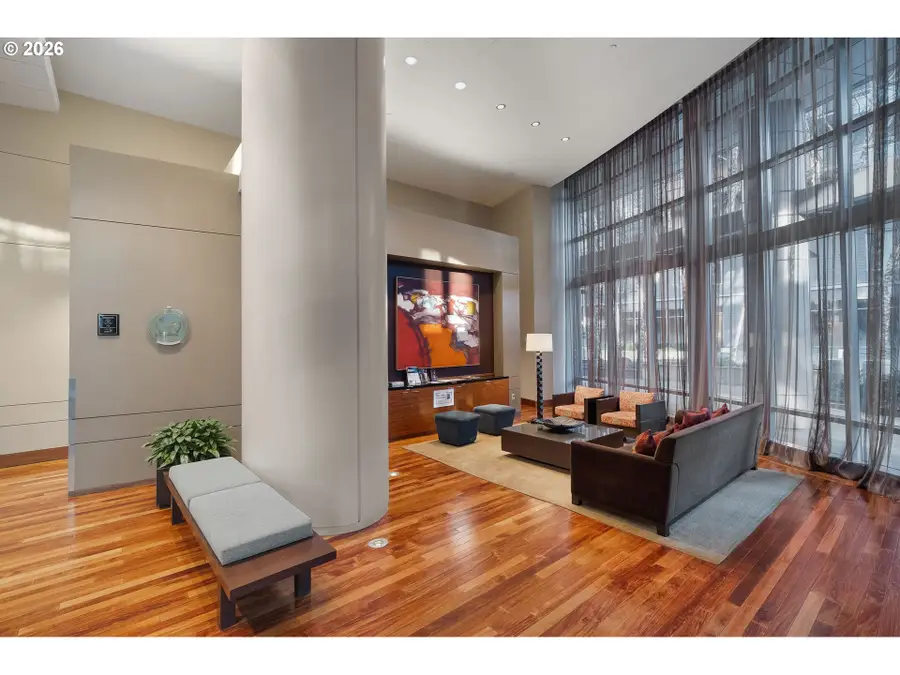 3601 S River Pkwy, Portland, OR 97239 - Image #3