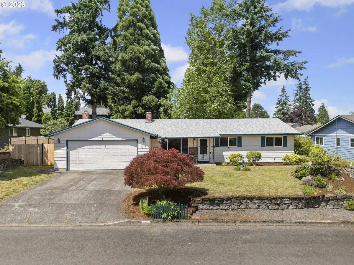 1040 NE 12th Pl, Canby, OR 97013 - #1