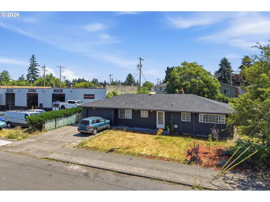 5636 SE 83rd Ave, Portland, OR 97266 - #2