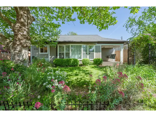 501 NE Broadway St, MyrtleCreek, OR 97457