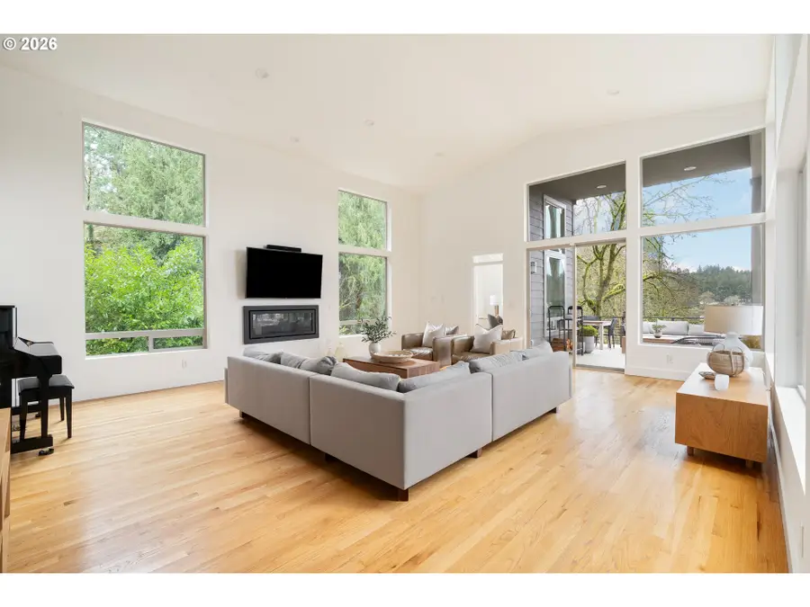 1666 Lake Front Rd, Lake Oswego, OR 97034 - #3