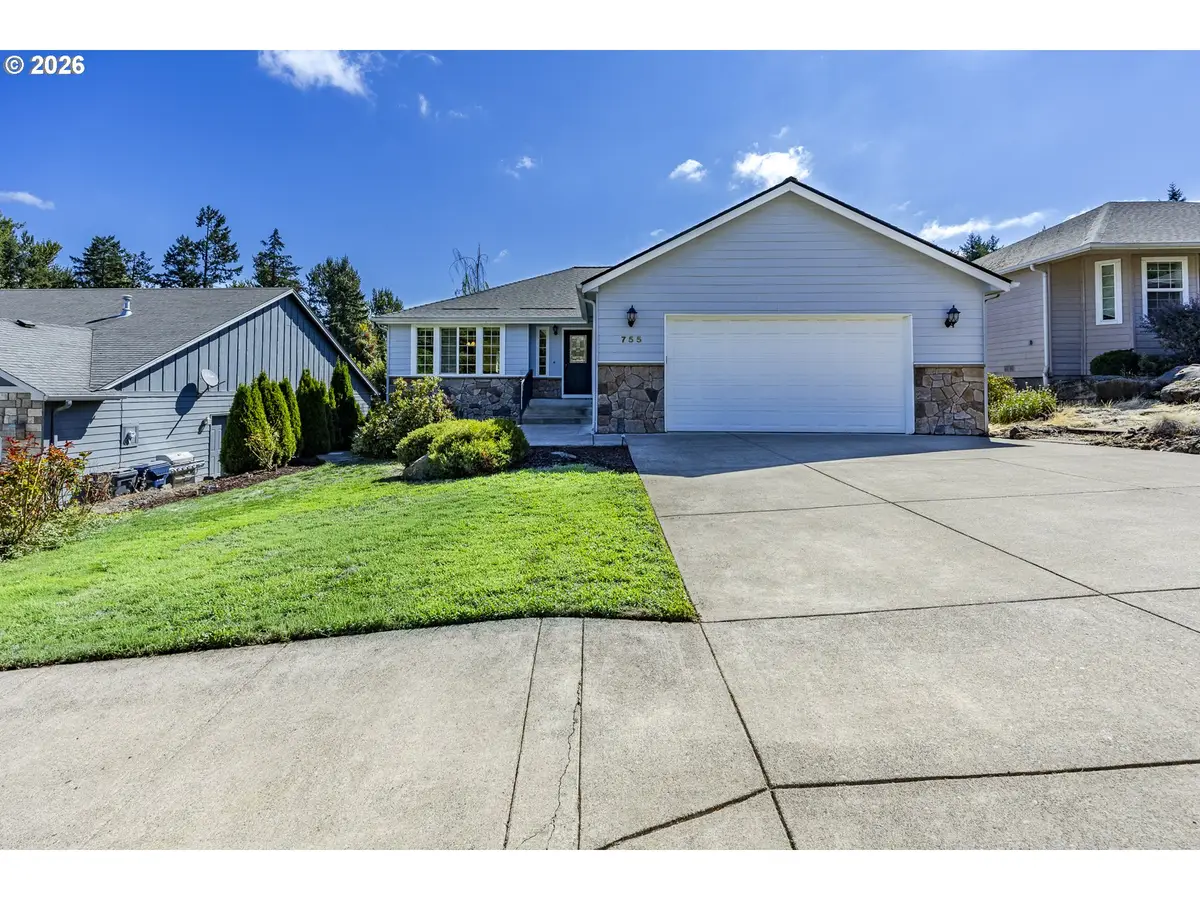 755 S 47th Pl, Springfield, OR 97478 - #1