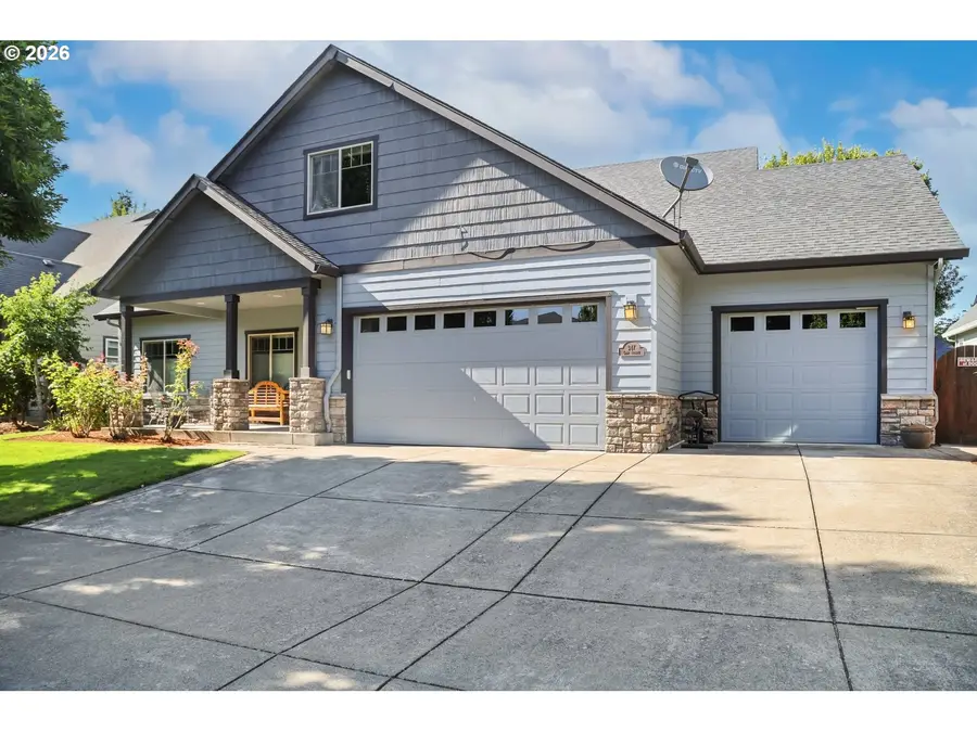 347 Lazy Ave, Eugene, OR 97404 - #2