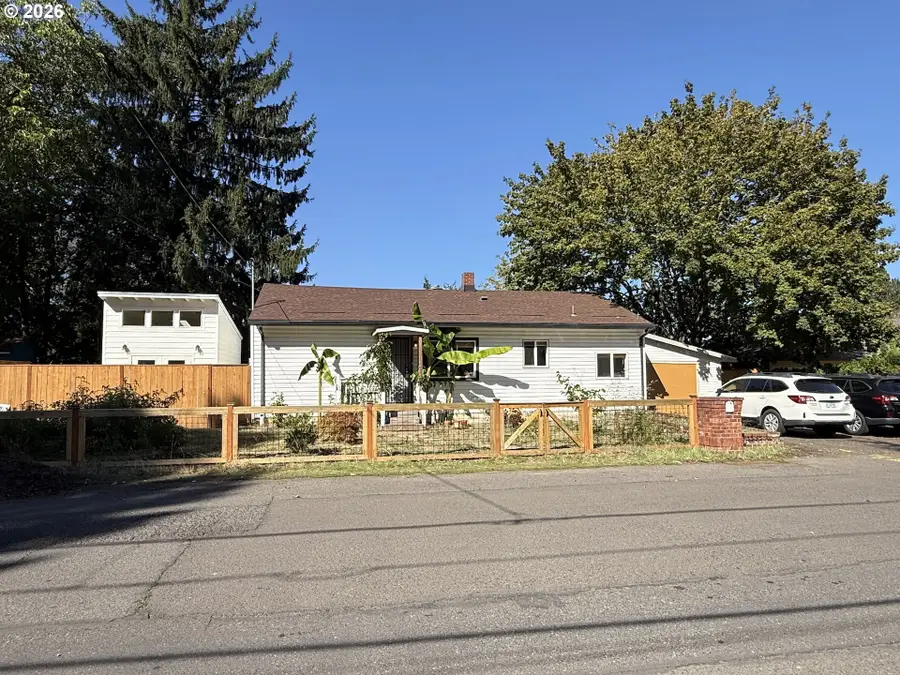 12839 SE Raymond St, Portland, OR 97236 - #3