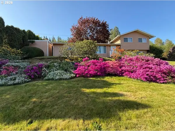 225 SW 4th St, Troutdale, OR 97060