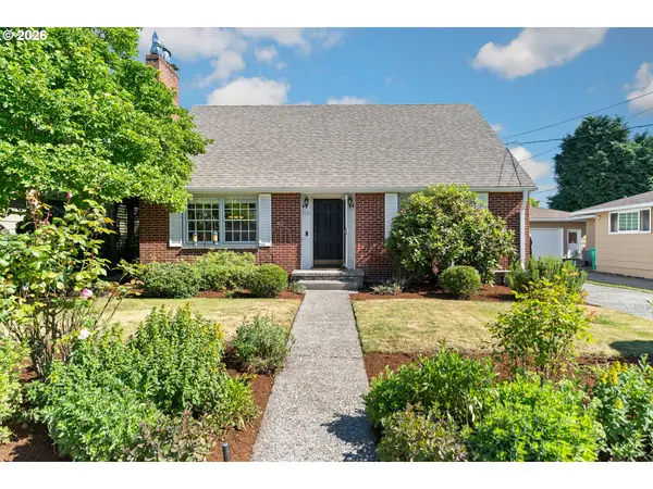 7541 NE Alameda St, Portland, OR 97213