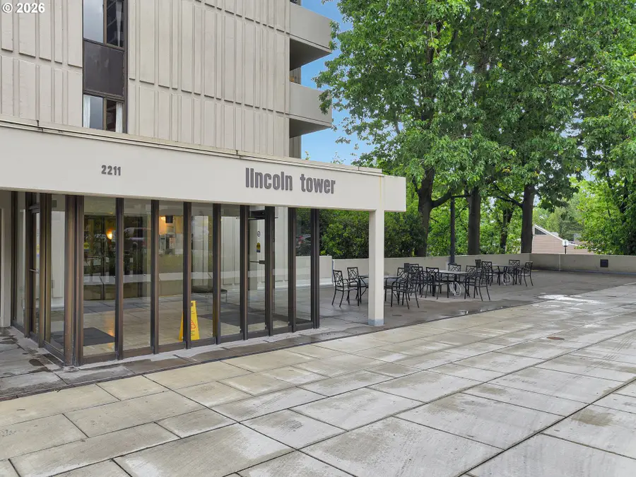 2211 SW 1st Ave #1104, Portland, OR 97201 - #3