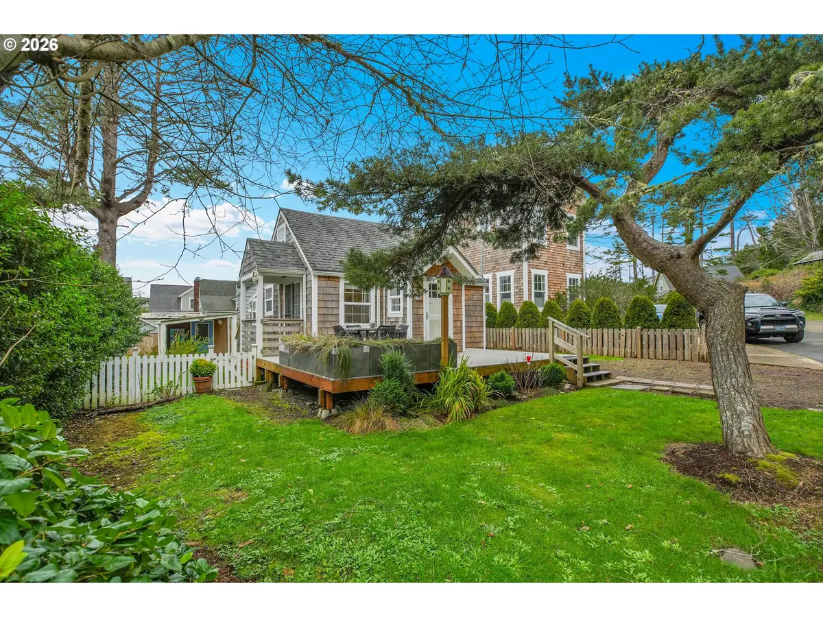 2729 SW Coast Ave, Lincoln City, OR 97367 - #1