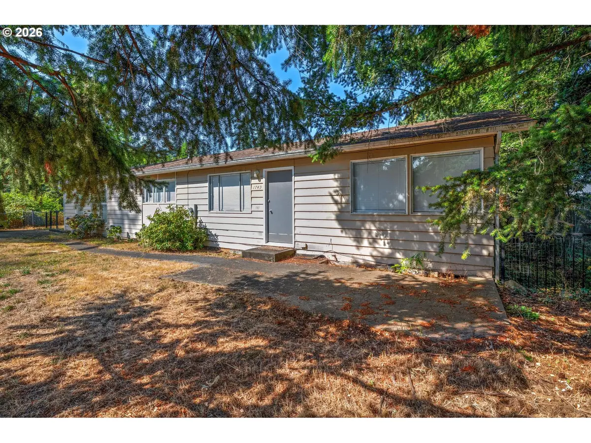 1749 SE 176th Ave, Portland, OR 97233 - #1