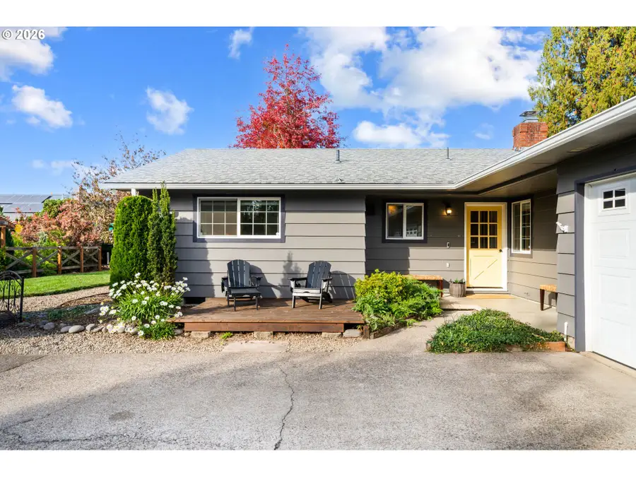 3513 Elwing Ave, Eugene, OR 97401 - #3