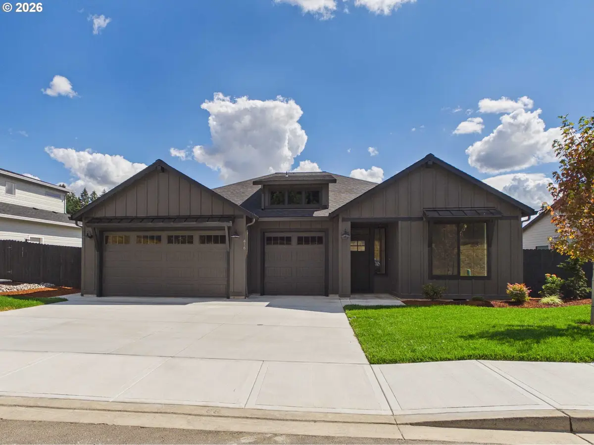 416 W 20th Way, La Center, WA 98629 - #1